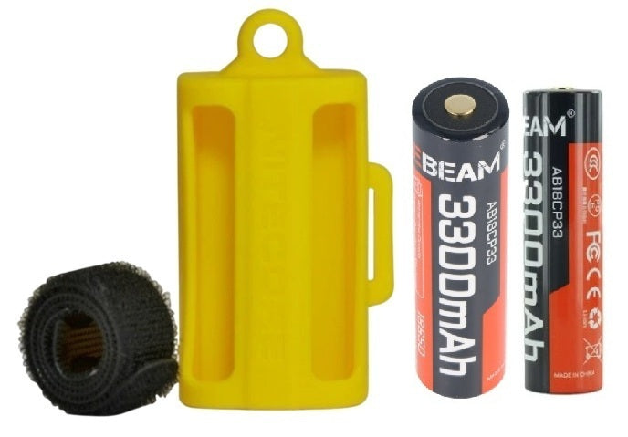 Acebeam 18650 3300mah battery with Nitecore NBM40 magazine