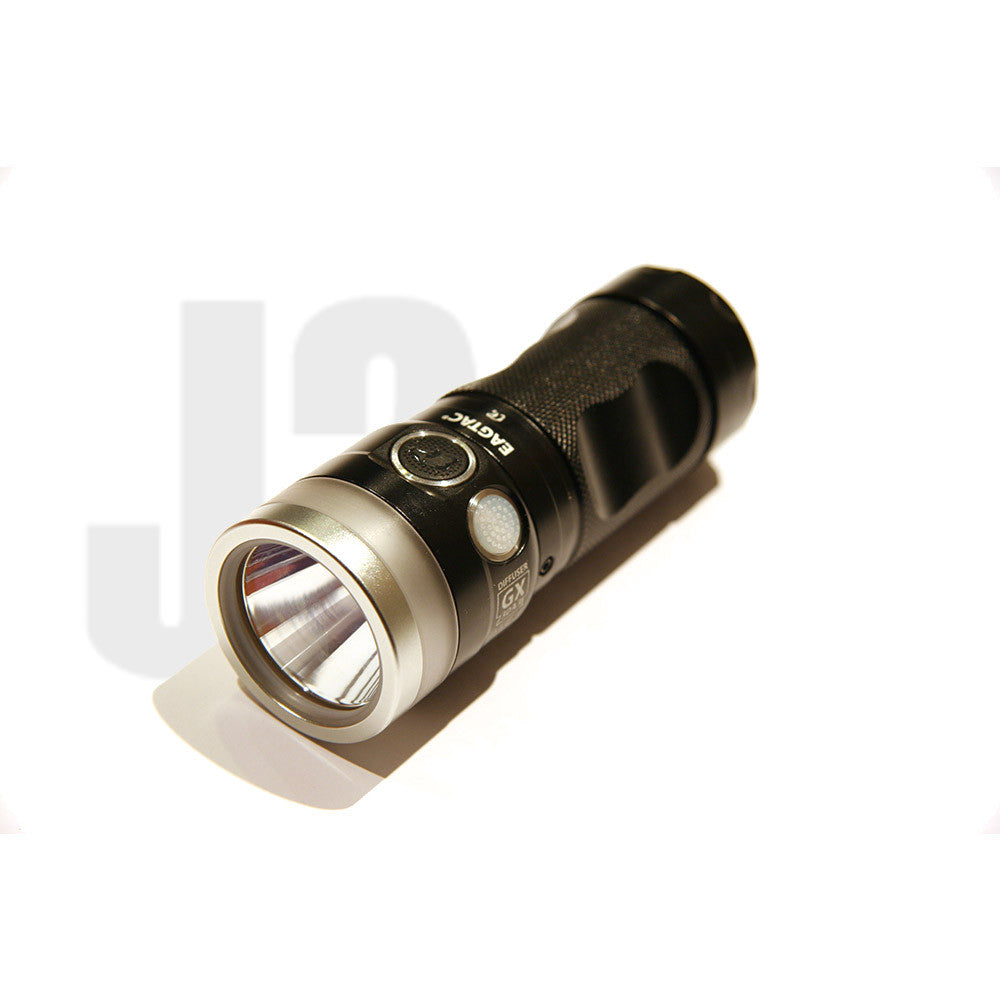 EagleTac GX30A3D (CREE XP-L HI V3 Cool White LED)