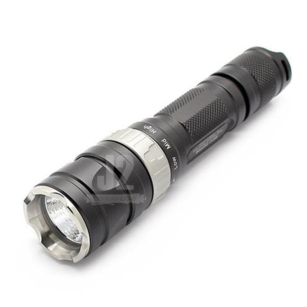 JETBeam RRT-2 LED Flashlight + Nitecore Micro-USB 2600mAh 18650 Rechargeable Battery