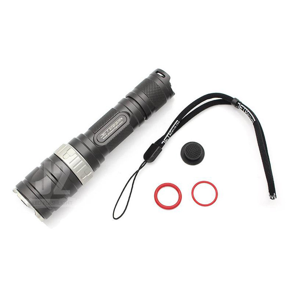 JETBeam RRT-2 LED Flashlight + Nitecore Micro-USB 2600mAh 18650 Rechargeable Battery